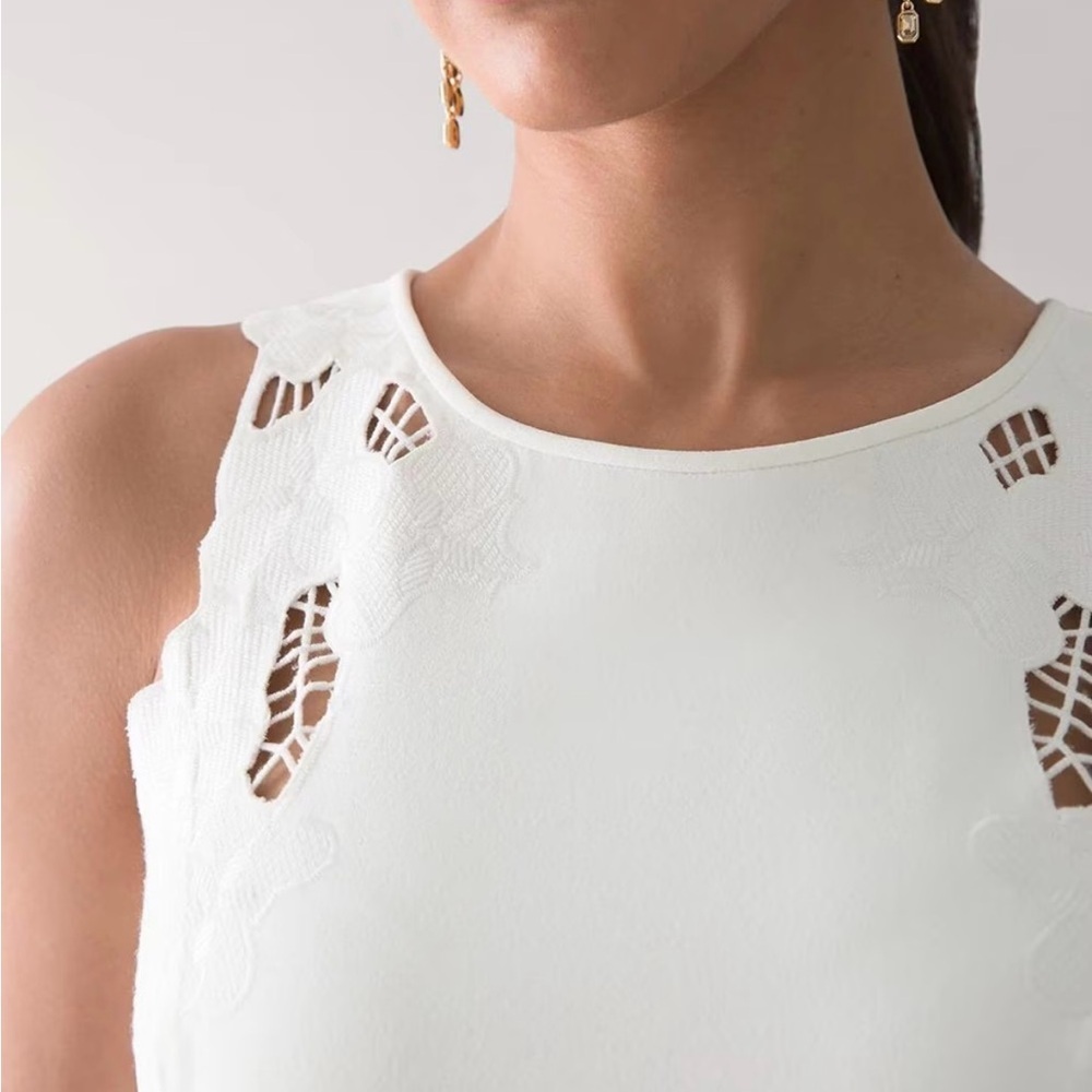 WHITE HOUSE BLACK MARKET White Lace Trim Dress - Picture 3 of 10